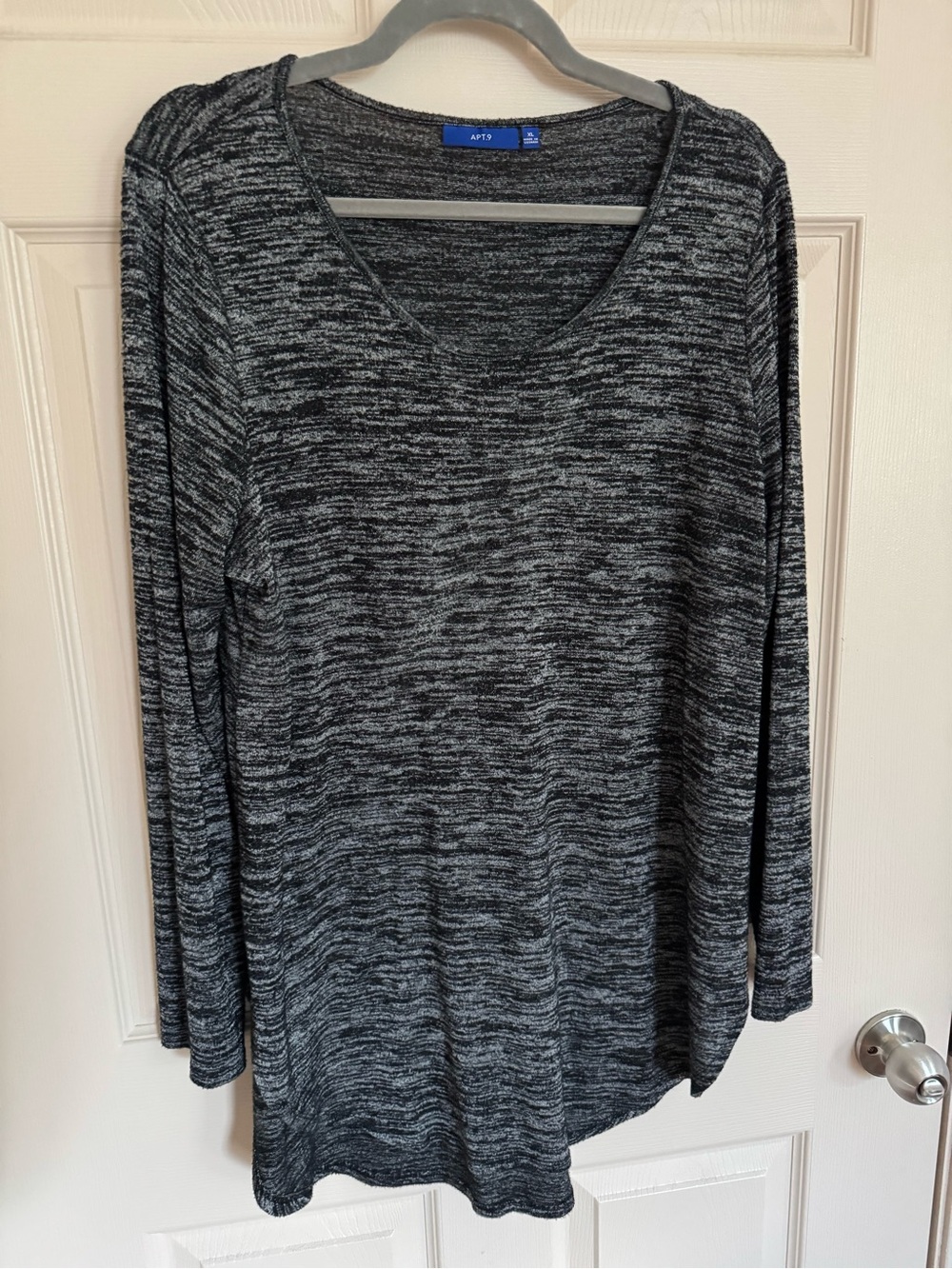 Apt. 9 Women's Heathered V-Neck Long Sleeve Tunic